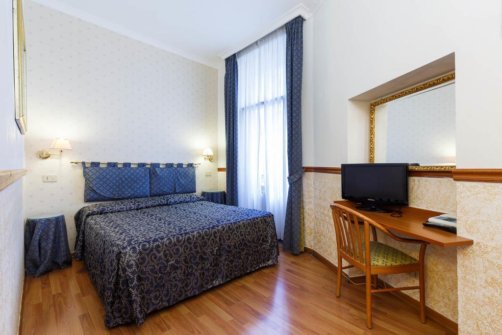 Hotel Paris Roma Exterior foto